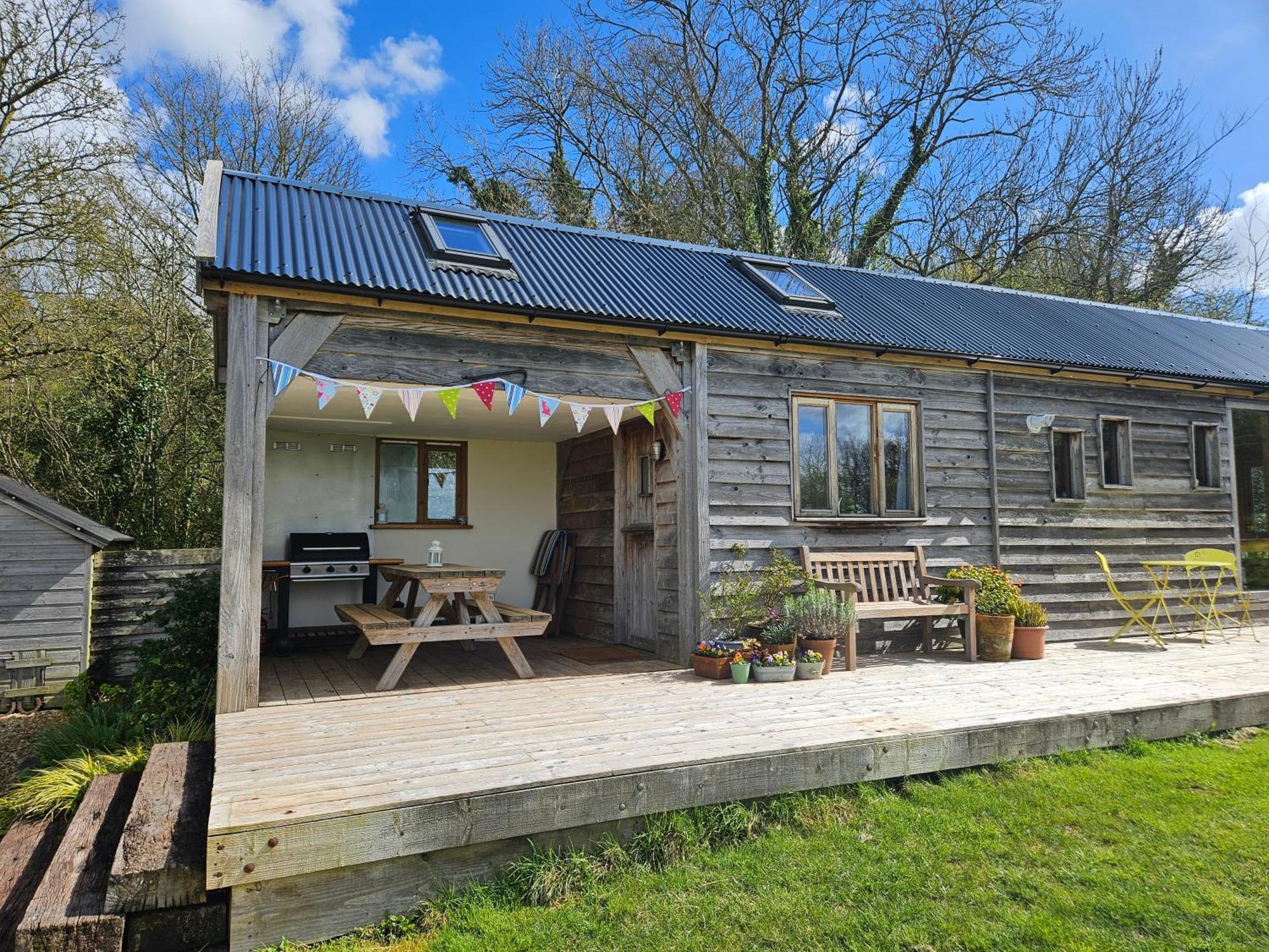 Log Cabin At The Old Summer Dairy Glastonbury 萨默顿 外观 照片